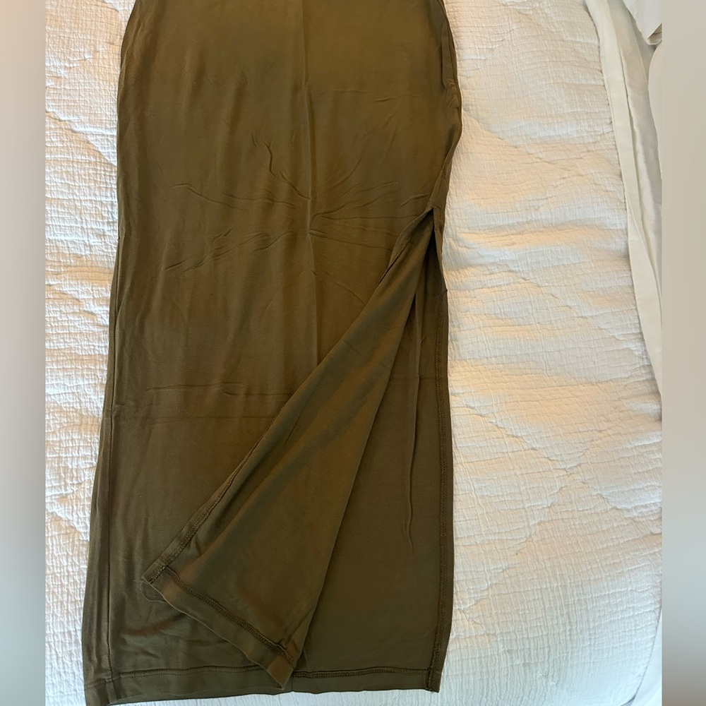 ASOS Olive Green Maxi Skirt - Picture 2 of 6